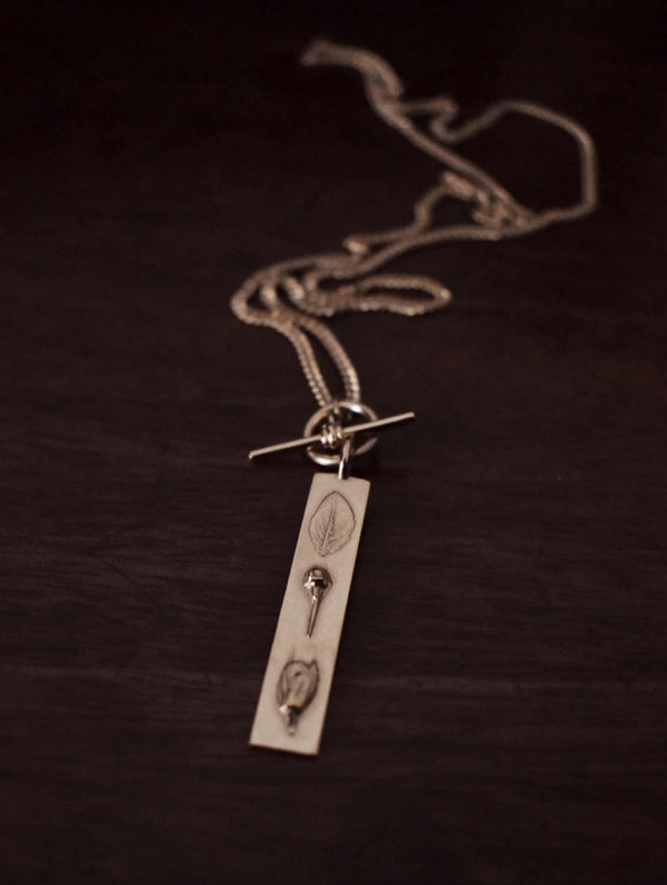 Gold Bar Pendant Curb T-Bar Necklace