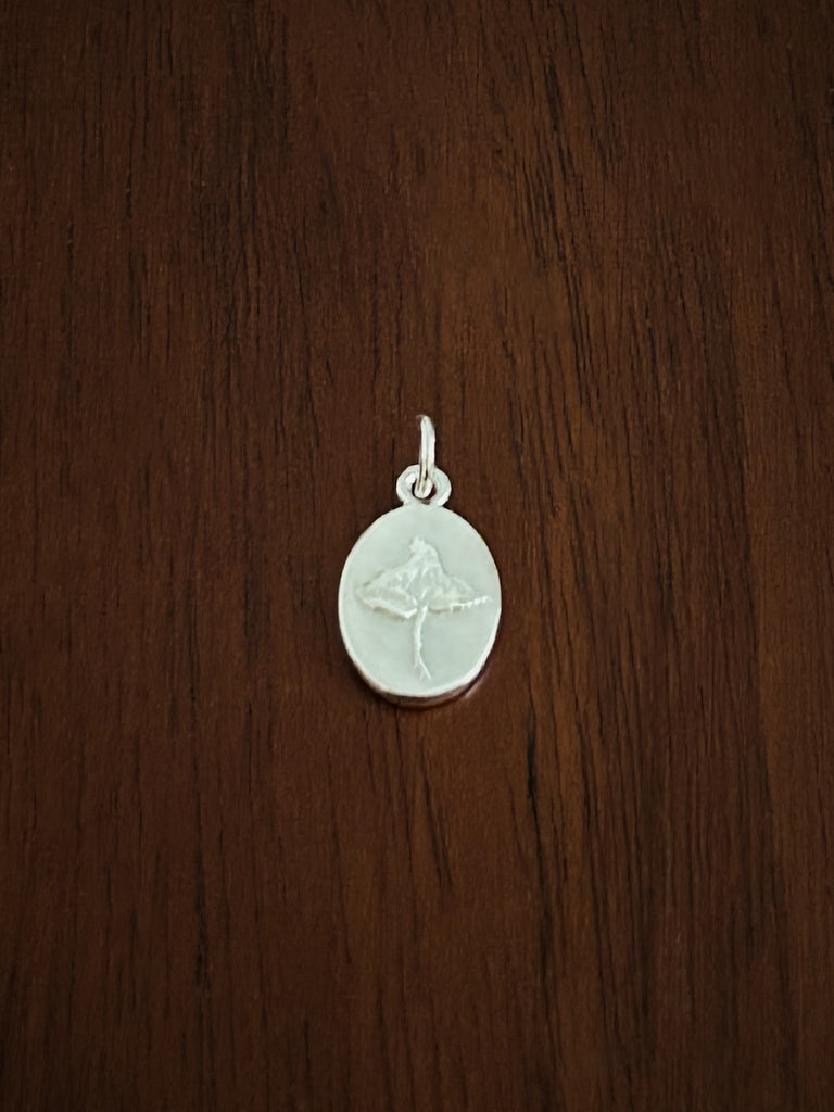 Sterling Silver Ivy Medal Charm
