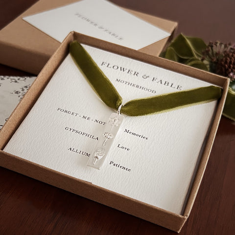 Flower & Fable Motherhood bar pendant