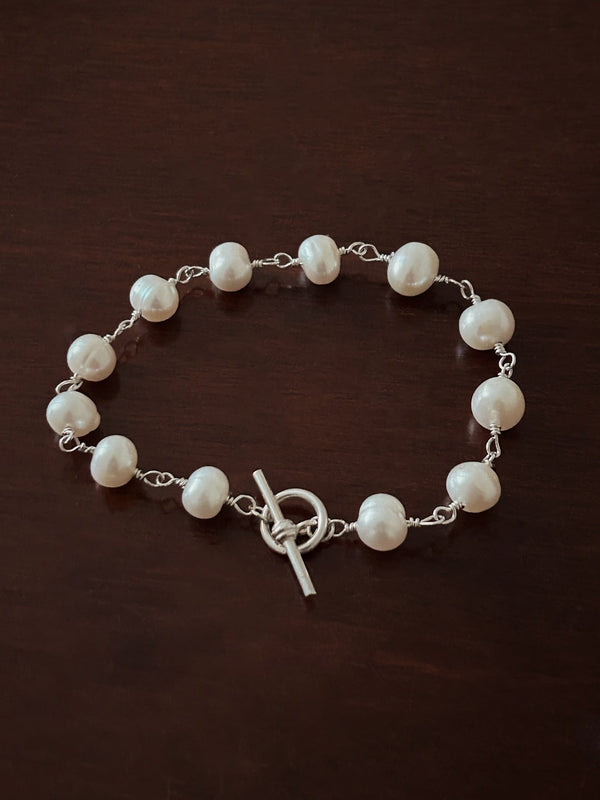 HAND-WIRED PEARL BRACELET (Bracelet Only) - Flower & Fable