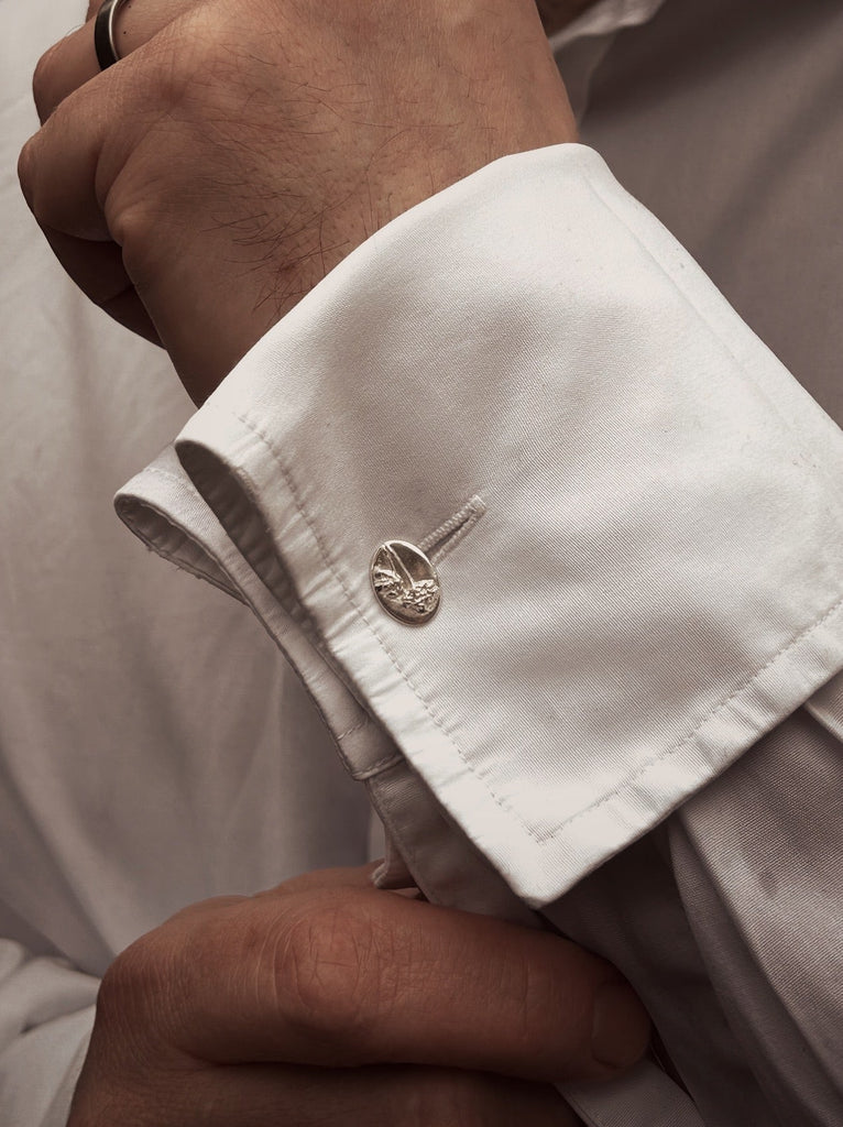 Medal T-Bar Cufflinks - Flower & Fable
