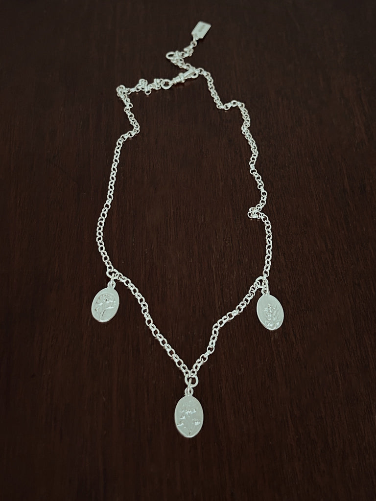 TRIPLE CHARM BELCHER NECKLACE - Flower & Fable
